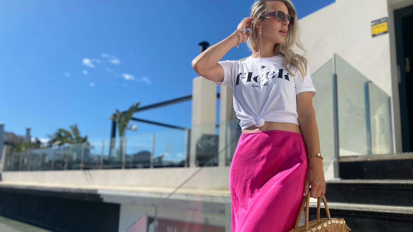 Fleek brand - White Tshirt